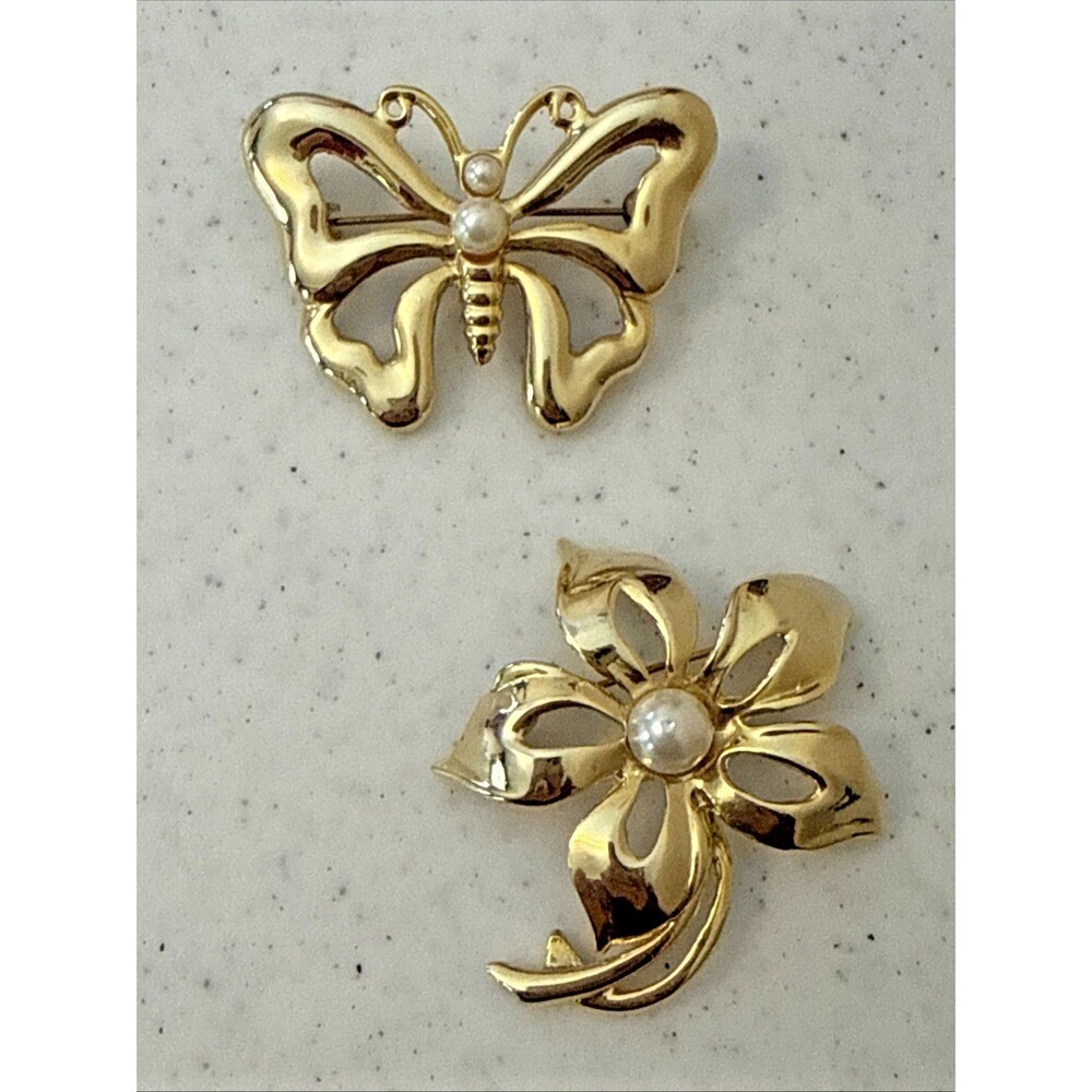 Vtg SIGNED AAI Gold Tone Faux Pearl Butterfly & Flower Brooch Pin 2 Set